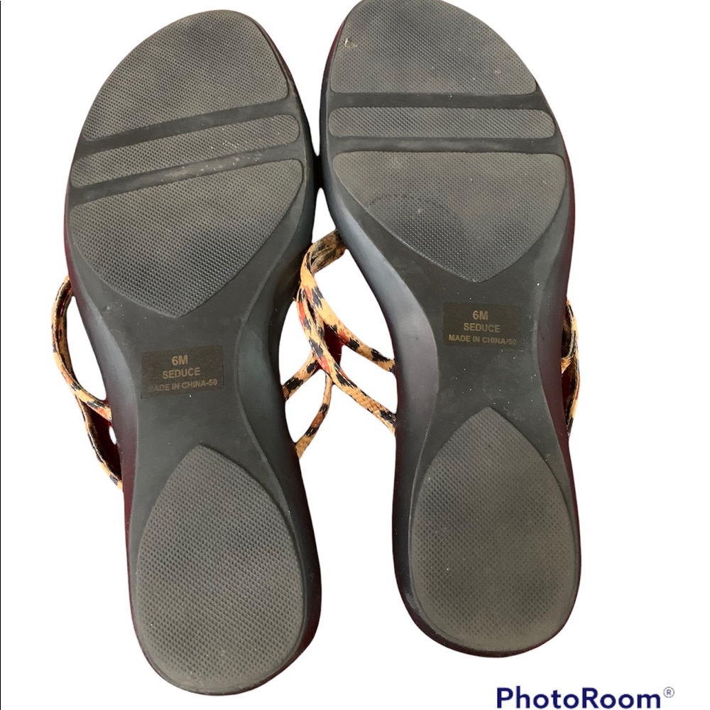 Leopard print sandals - Picture 3 of 3